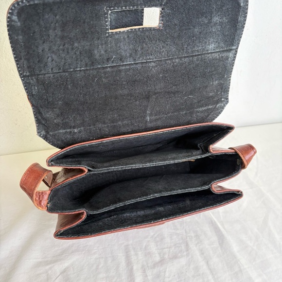 Vintage Handmade Mexico Tooled Leather Floral Boho Bag Purse Butterflies Rose - Picture 11 of 16